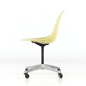 Charles and Ray Eames for Herman Miller Mid Century Fiberglass Wheeled Shell Chair mcm image 5