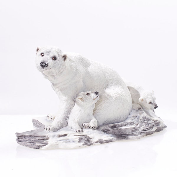 Boehm Porcelain Polar Bear with Cubs Figurine - mcm