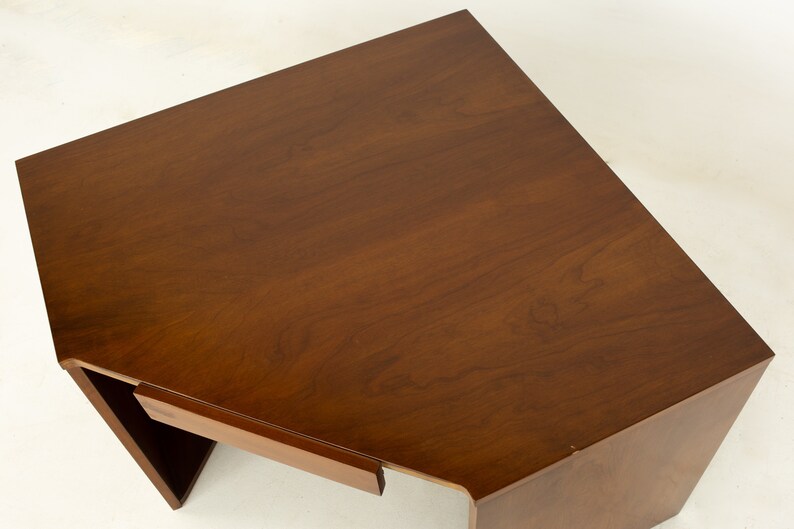 Kipp Stewart for American Design Foundation Mid Century Solid Cherry Corner Desk mcm image 4