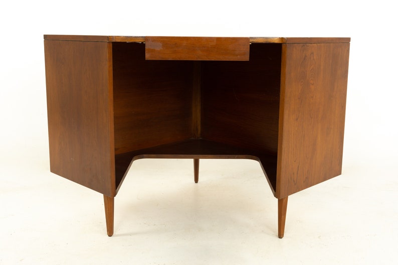 Kipp Stewart for American Design Foundation Mid Century Solid Cherry Corner Desk mcm image 2