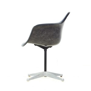 Charles Eames for Herman Miller Mid Century Upholstered Shell Office Chair mcm image 5