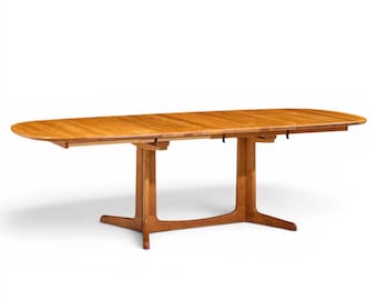Gudme Møbelfabrik Mid Century Teak Expanding Dining Table with 2 Leaves - mcm