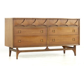 Broyhill Brasilia Mid Century Walnut and Brass 6 Drawer Dresser - mcm