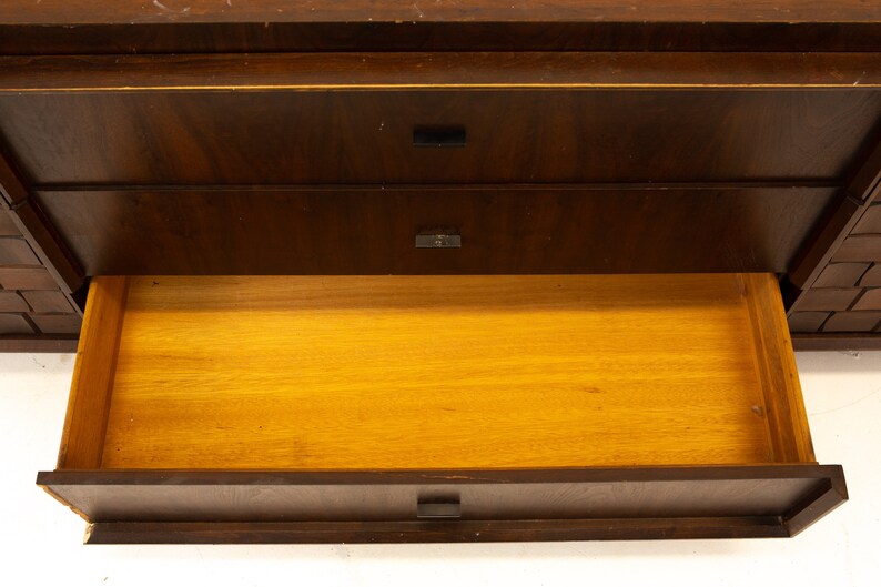 Paul Evans Style Canadian Brutalist Mid Century Walnut 9 Drawer Lowboy Dresser mcm image 8