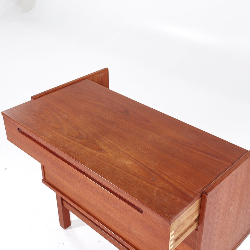 Nils Jonsson for Torring Møbelfabrik Mid Century Teak Vanity Dresser mcm image 7