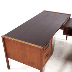 Jens Risom Mid Century Walnut Corner Desk mcm image 8