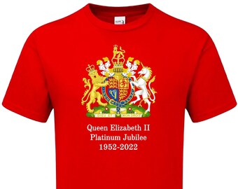 70ª Camiseta Jubileo de Platino Reina GRANDE Escudo de Armas Hombre ROJO Isabel II