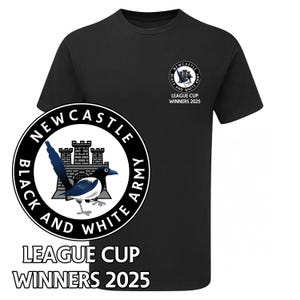 League Cup WINNAARS 2025 Newcastle T-shirt met zak CREST Fanmade herenmerchandise