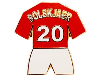 20 Kit Ole Gunnar Solskjaer United Legend Badge Kit Pin