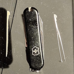 Victorinox - Swiss Army knife - Small - Black