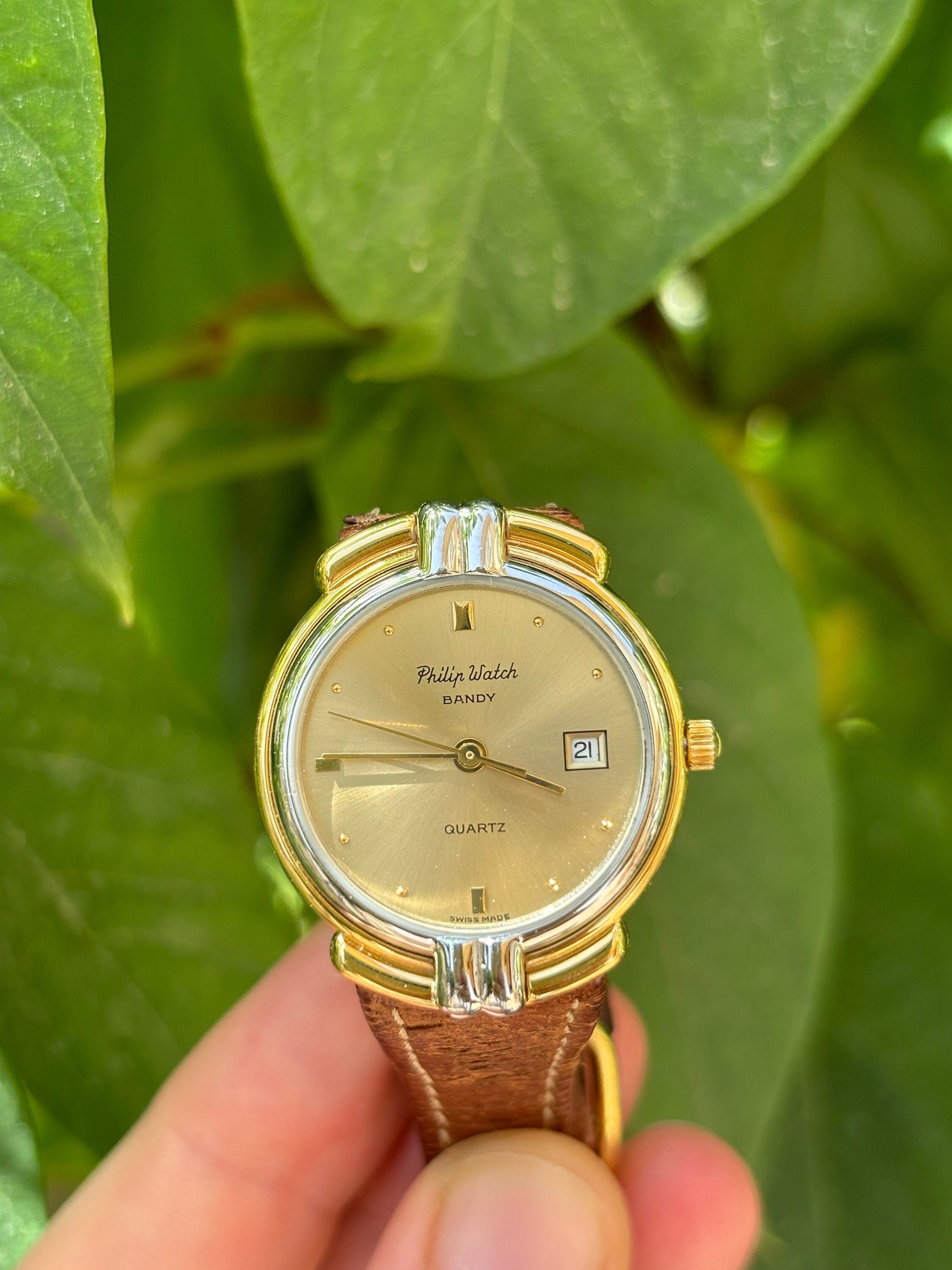 Reloj Philip original vintage Movimiento de cuarzo chapado en oro Caja chapada en oro de fabricacion suiza Reloj de cuarzo de 10 m Indicacion de fecha Reloj Bandy Woman Etsy Mexico