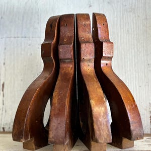 4 antieke houtsnijwerk inzetstukken, meubelrestauratie, plankdragers, handgemaakte friezen, architectonische restauratie