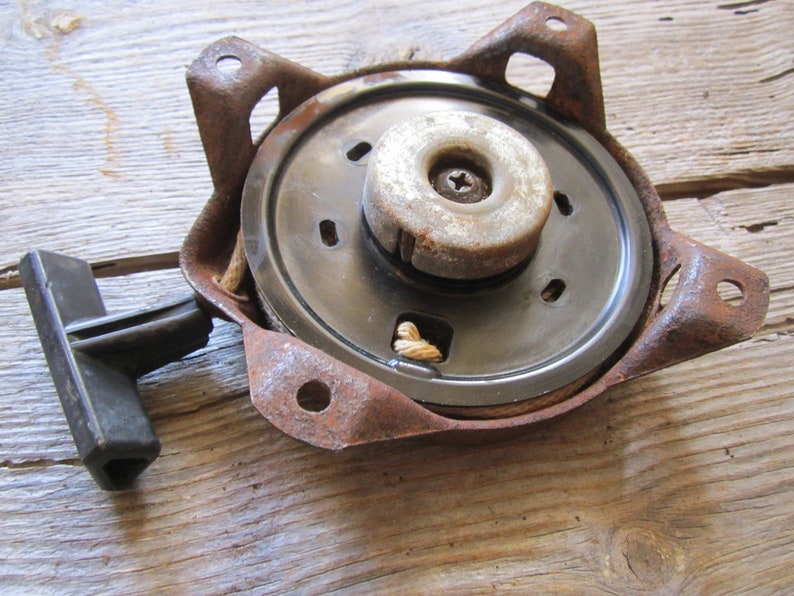 Vintage 1960 Starter motor water engine Pull starter Industrial decor Rusted metal Steampunk decor Altered art Assembled Mixed media Diy