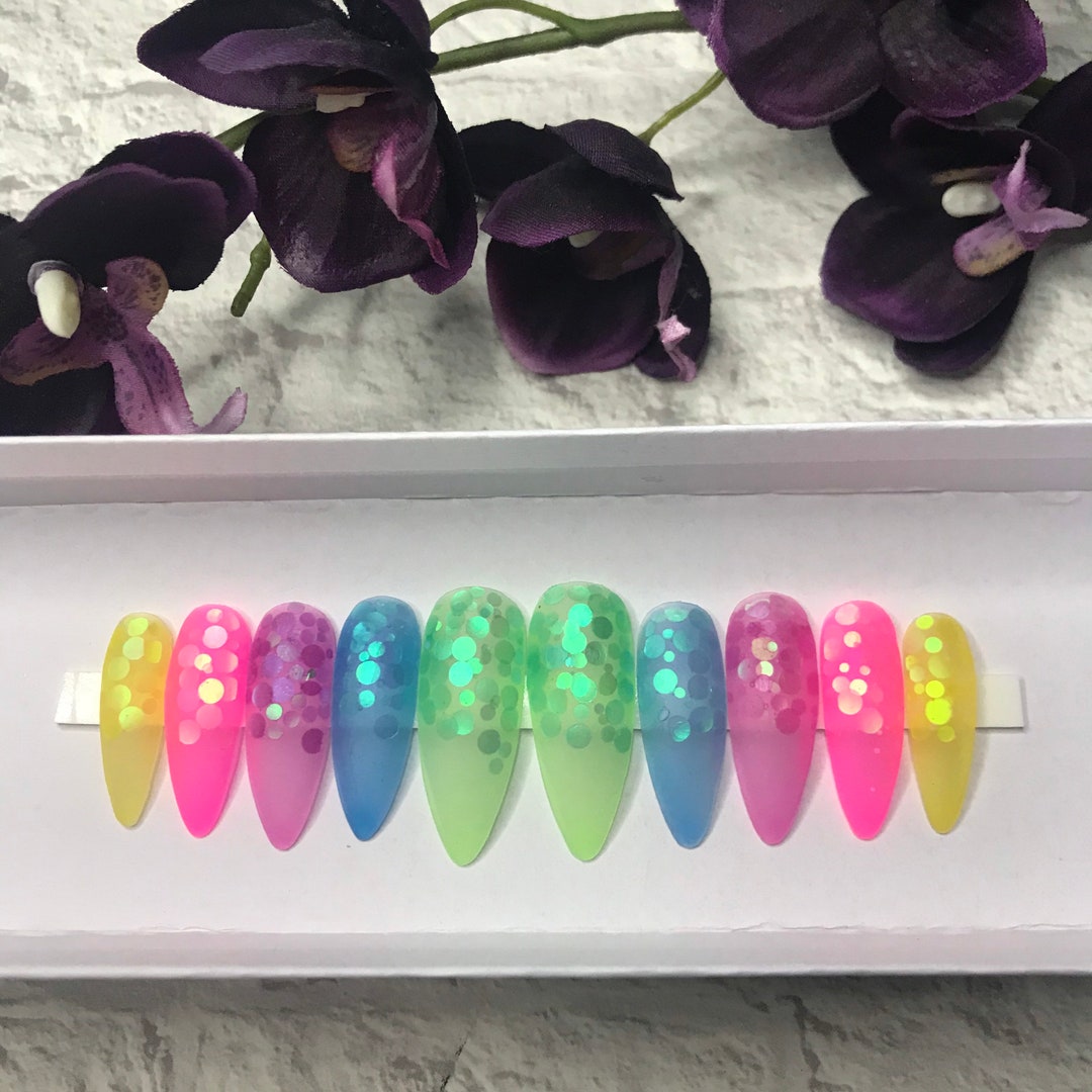 Jelly Confetti, Matt, Rainbow, Long Almond, Full Cover, Size Medium