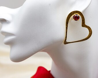 Heart Swarovski Asymmetric Earrings...
