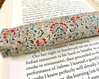 Floral Bookworm: UK Cotton Print Book Weight, Page Holder