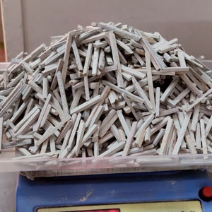 Slate Pencils and Powder 2 Kilograms White and brown Choices
