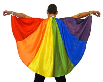 Cape de drapeau de la fierté arc-en-ciel, costume de drag queen ou tenue gay