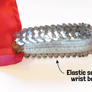 Elastic sequin wrist band