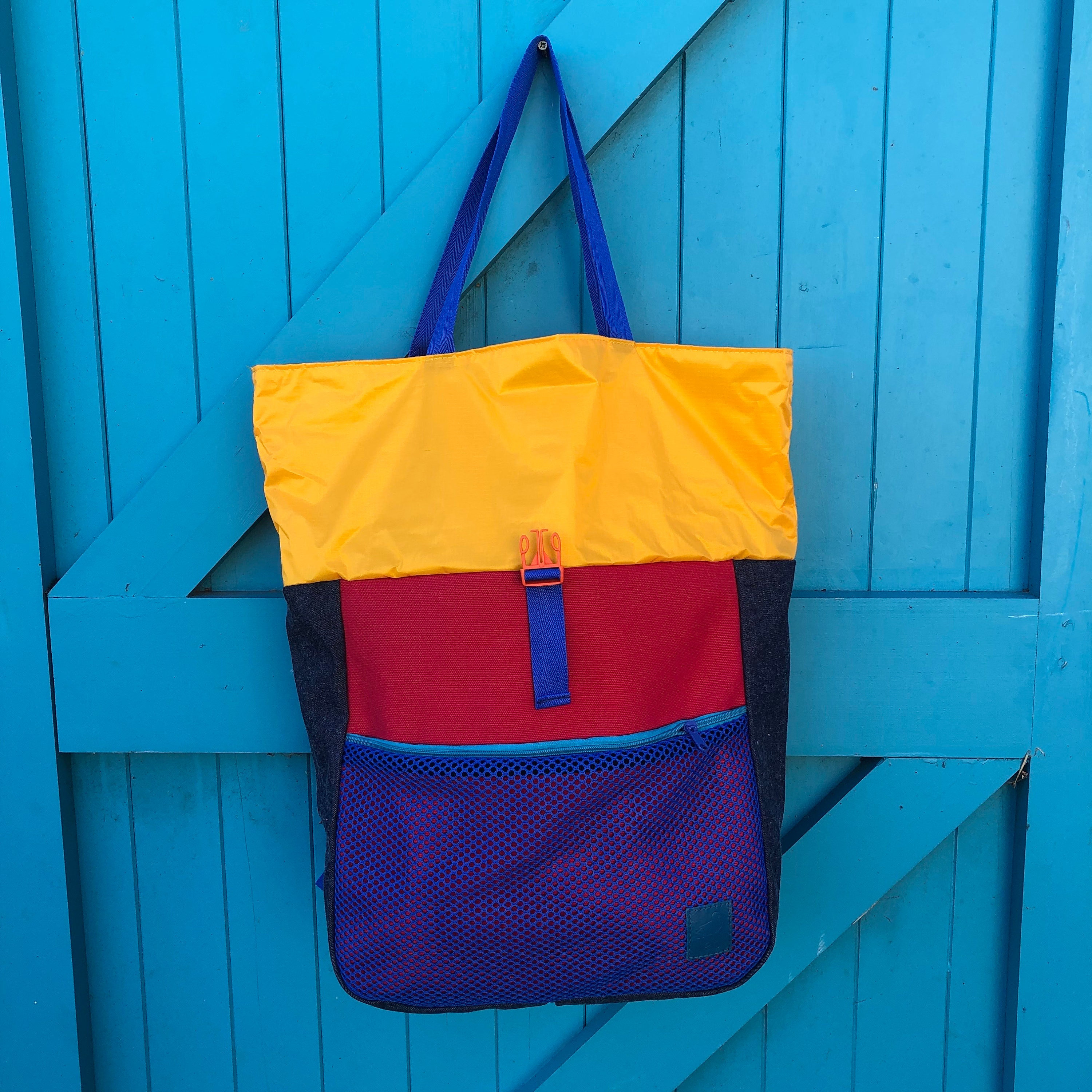 Lightweight tote backpack top