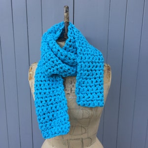 Turquoise chunky scarf image 1