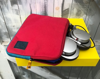 Padded tech case, headphones, tablet, iPad