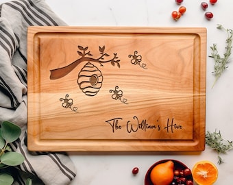 Welcome to Our Hive Sign, Personalized Couples Cutting Board, Bee Kitchen Decor, Bee Lover Gifts, Beekeeper Gift, Engraved Charcuterie Board