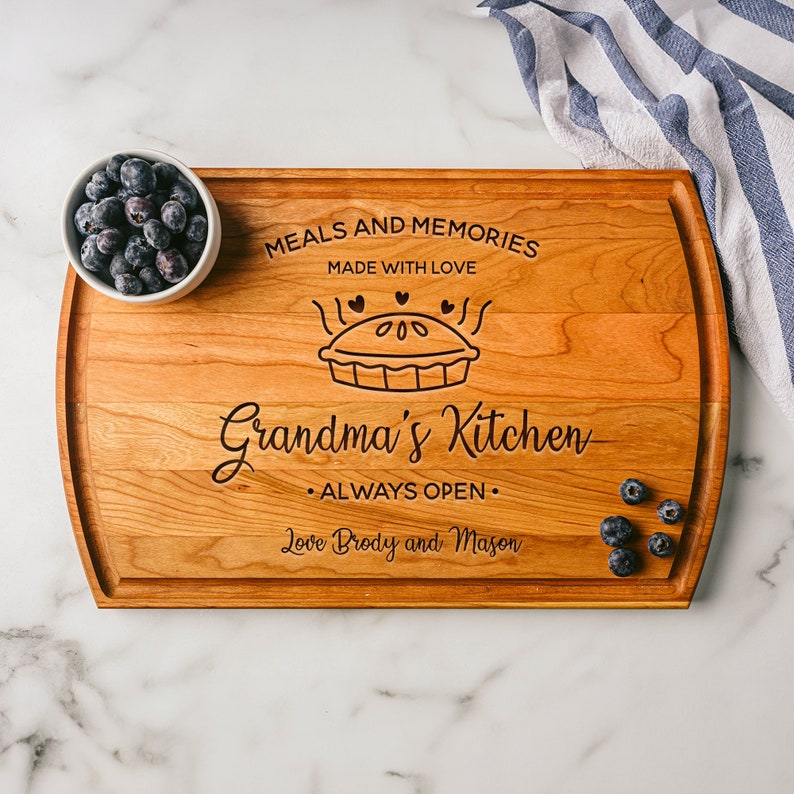 Grandmas Kitchen Cutting Board, Grandmas Kitchen Sign, Grandma Gift, Personalized Cutting Board, Mothers Day Gift for Grandma, Grandma Sign image 1