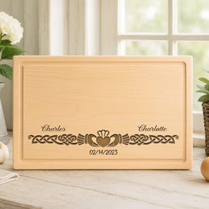 Personalized engraved wood cutting board, Celtic design, Irish Claddagh, Gift Scottish, Ireland engagement, wedding