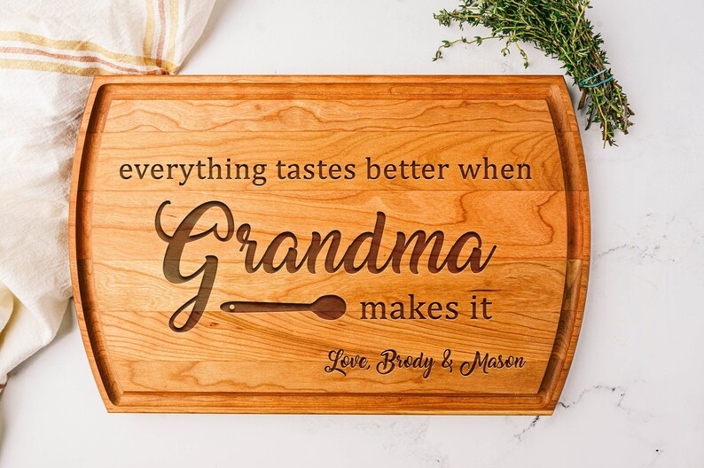 Mothers Day Cutting Board, Grandmother Gift, Grandma Gift, Mothers Day Gift, Grandma Mothers Day, Mothers Day Gift for Grandma, Wood, Rustic