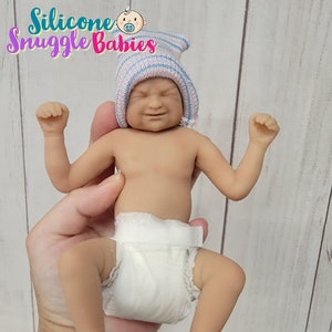 Used silicone baby dolls hot sale