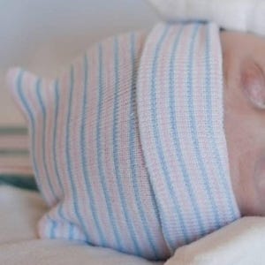 Chapeau d'hôpital pour poupée