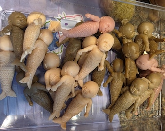 Caja sin pintar de la primera edición de la sirena "Drew" de 3 pulgadas.