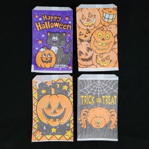 Set of 4 vintage Halloween treat bags - unused - ephemera - great for collage or junk journals - cat, JOL, pumpkin, spider