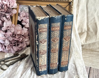 Set of 3 Antique French Hardback Books - 19th Century - Histoire Naturelle - Lacepede
