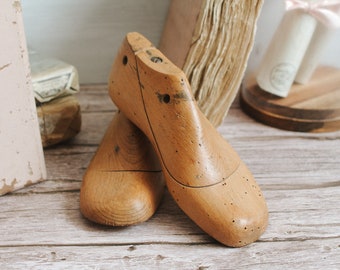Antique French Wooden Children&#39;s Shoe Moulds - Shoe Lasts - Vintage Shelf Decor
