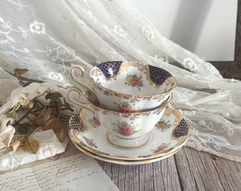 Set of 2 Vintage Royal Albert "Isabella" Teacup and Saucer - Empress Series - Shabby Chic Decor
