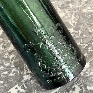 Vintage Apothecary Green Glass Bottle - Idris