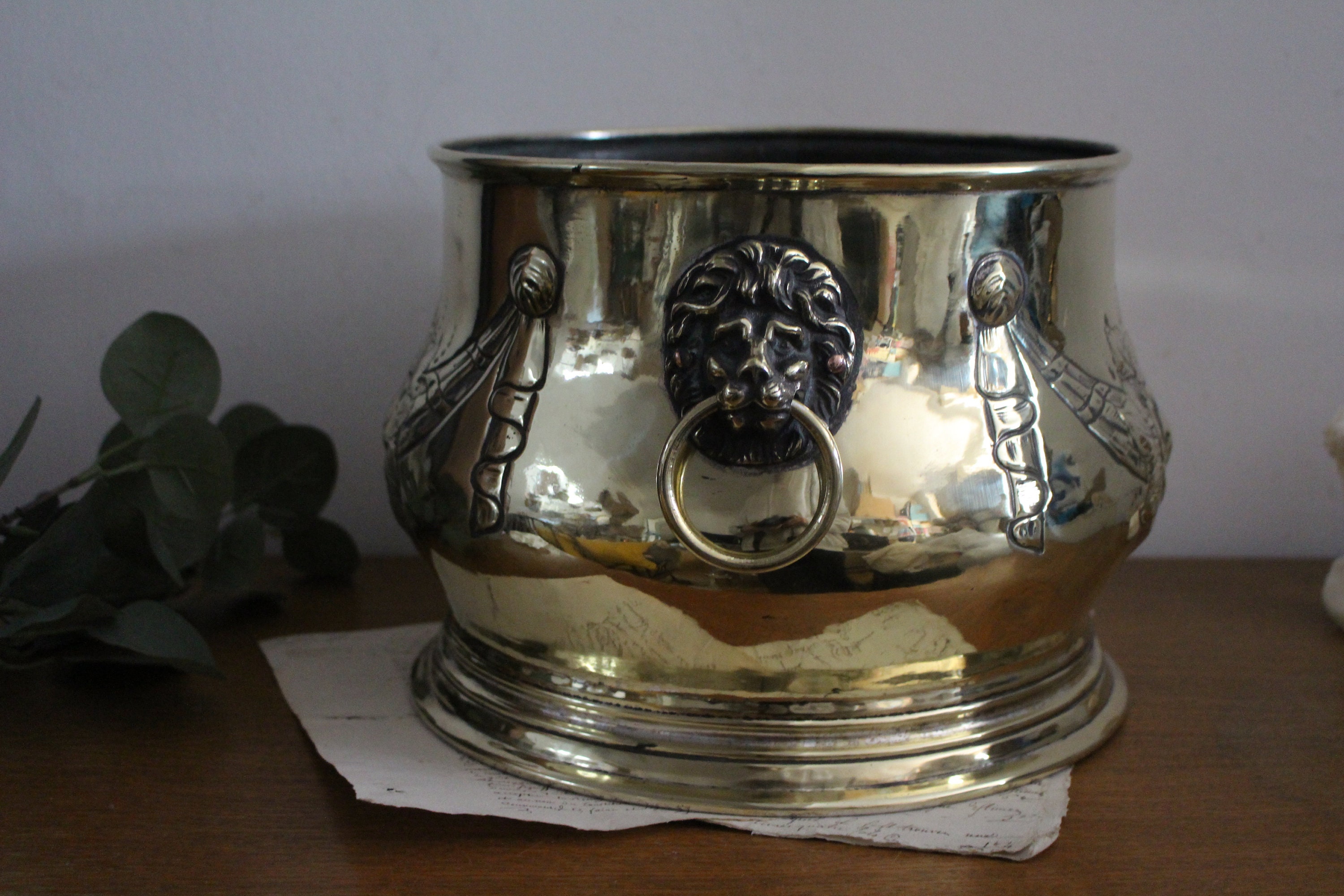 Planteur en Laiton Vintage - Tête de Lion Planteur Laiton