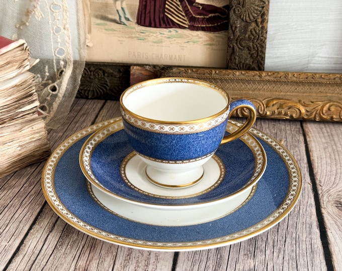 Vintage Wedgwood "Ulander" Tea Cup and Saucer Trio - Shabby Chic Decor