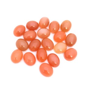 PEACH Moonstone Cabochão Oval 9x7MM, 10x8MM, 12x10MM / Pedra da Lua Laranja com Brilho/Gemas de Qualidade Fina/Pedra da Lua Indiana. Preço por peça.