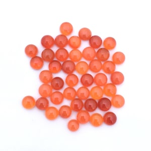 Natürliche Karneol Cabochons - 4MM, 5MM, 6MM Größe / Karneol Cabs / Leuchtend orange bis dunkelrote Farbe / Für feinen Schmuck.