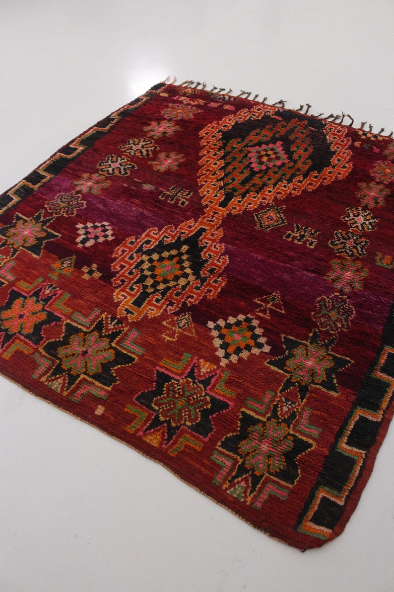 Moroccan rug Boujad 5.4x5.8feet / 167x177cm image 7