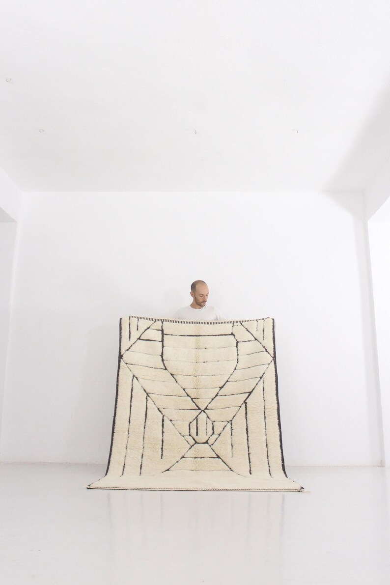 Moroccan rug Mrirt 4.9x7.6feet / 150x232cm image 1