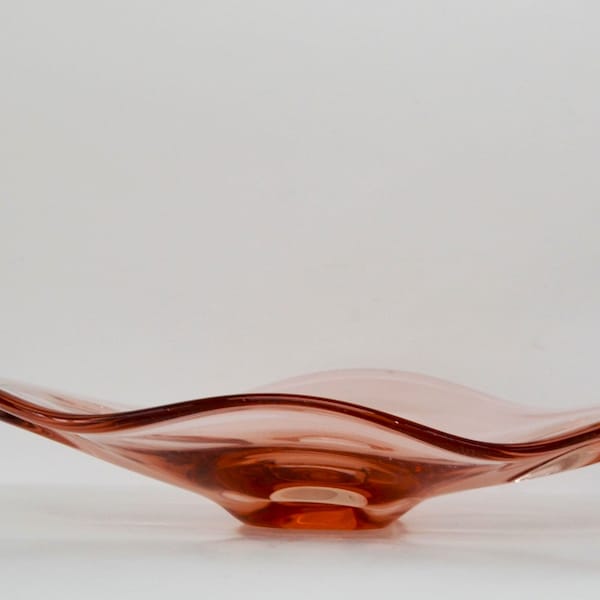 Oval Freeform Glass Bowl. Soft Peach Color. Designed  by Josef Hospodka. in the 1960s.  Produced by Chribska Glassworks, Czechoslovakia.
