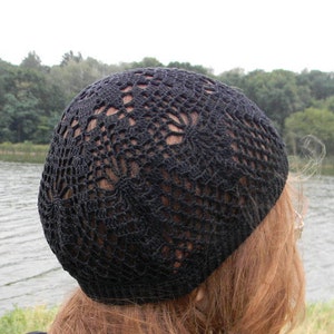 Bonnet noir au crochet pour femme Bonnet d'été en coton Bonnet d'été de plage image 1