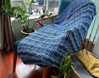 Manta afgana acrílica lavable a máquina con rayas azules, 50 x 80