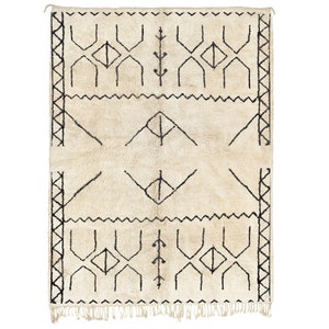 Moroccan rug white Beni ourain rug -  Modern Moroccan Rug custom W-40_BK-39