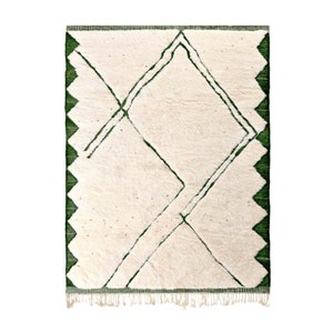 Natural wool Scalloped Rug, Bohemian Scallop Rug, Natural wool Rug, Boho Decor Rug, Area Rug, Handwoven wool Rug, Custom Rug, Decorative Rug