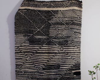 Moroccan rug Black and White Beni Ourain Rug | Moroccan Rug | Sheep’s Wool Rug | Hand Woven Rug | Your size* Rug | Beni Ouarain Rug